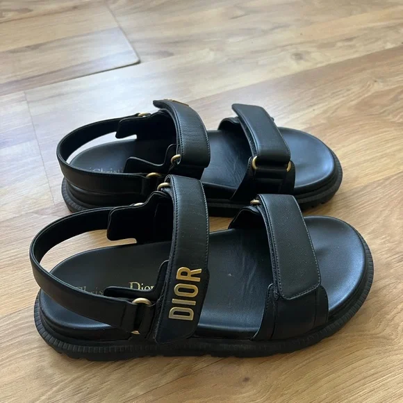 Dior women’s flat sandals - Picture 7 of 8